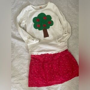 Girls Size 7 Apple Outfit